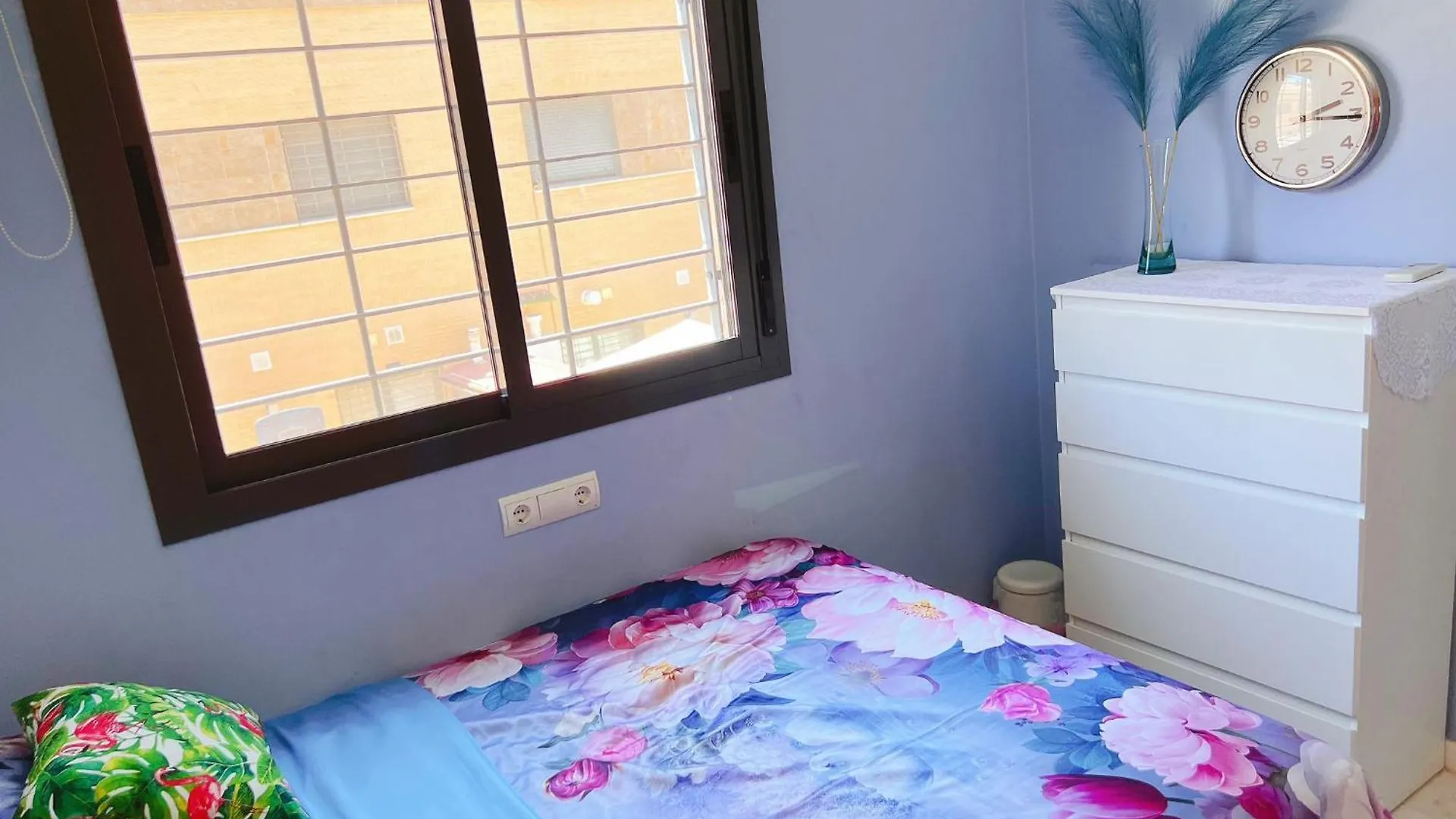 Habitaciones Compartido Huelva Homestay